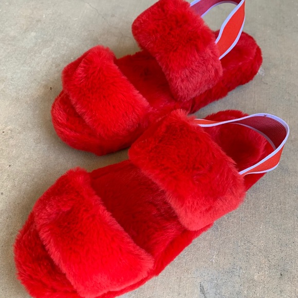 Red fur slipper slides - Picture 4 of 6